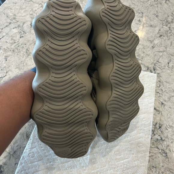 Yeezy 450 size 12 Stone Flax - Picture 3 of 7